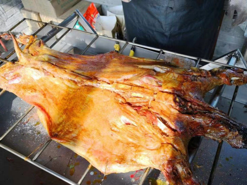 纵横四海烤全羊